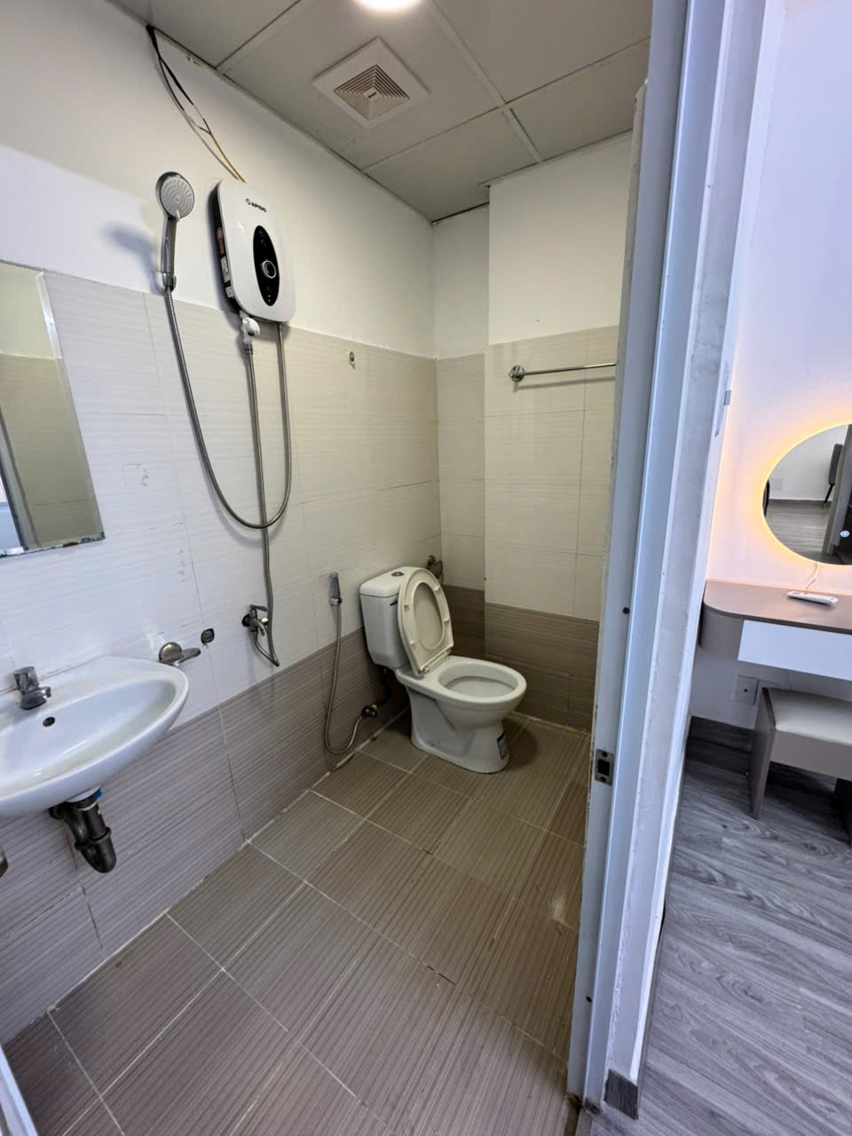 Luxury 2-Bedroom Apartment for Rent at Hoang Quan Nha Trang – 55m² Fully Furnished